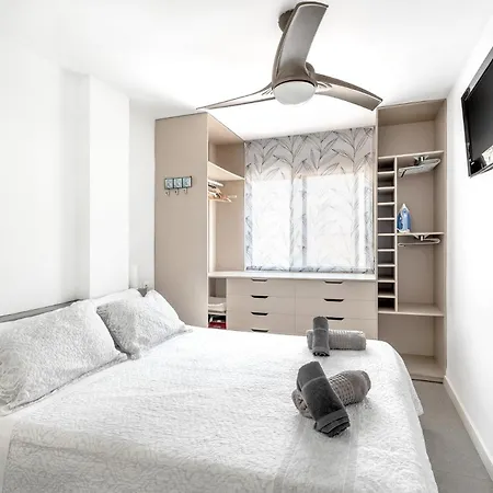 아파트 Amplio Canet